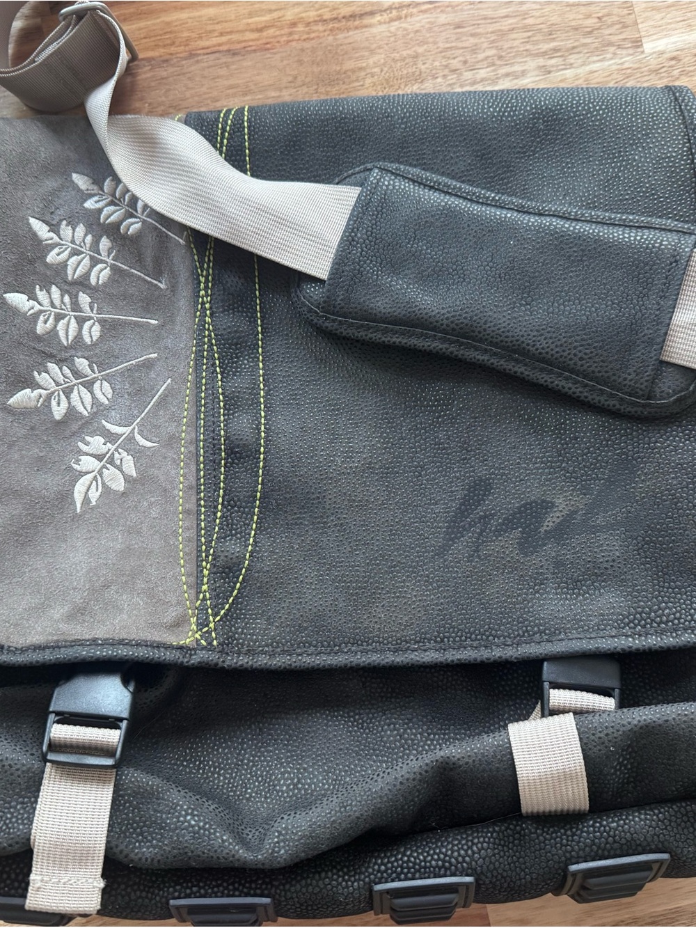 Olive Green Messenger Bag with Leaf Embroidery and Adjustable Strap